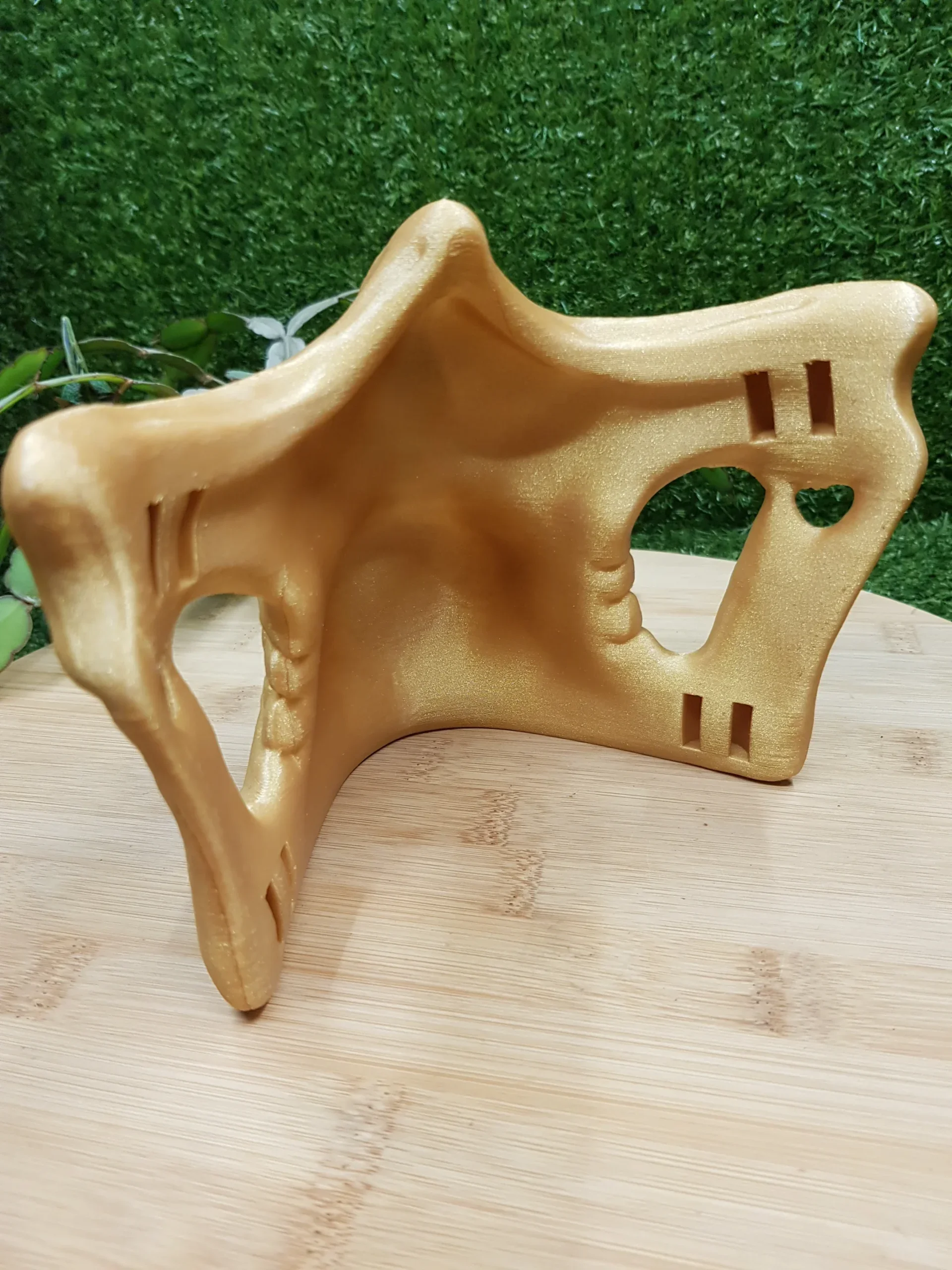 3D-printed Higgs Mask from Death Stranding in gold or black ABS. Durable and wearable for cosplay or display.